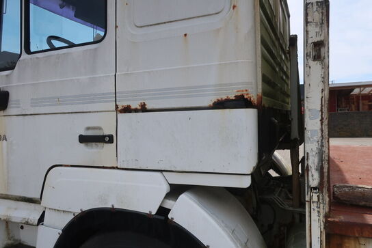 Lastbil m. kran MAN FE-360A