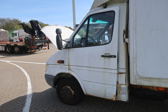 Varebil MERCEDES Sprinter 413 CDI