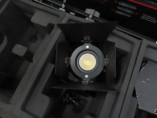 LED lampesæt i kasse FIILEX