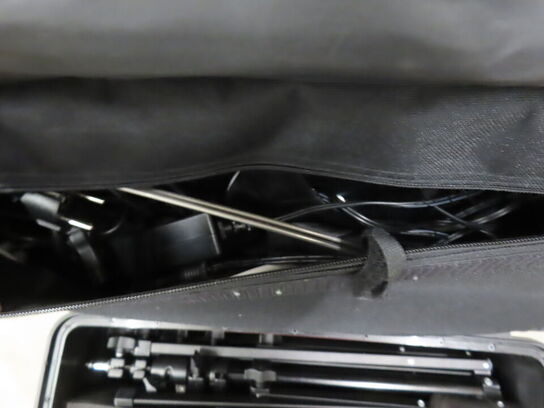 LED lampesæt i kasse FIILEX