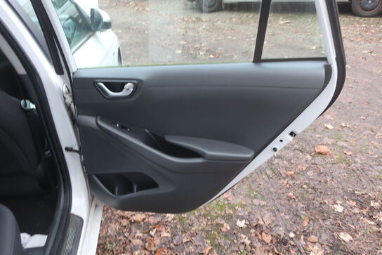 Personbil HYUNDAI IONIQ PHEV HATCHBACK DCT (MOMSFRI)