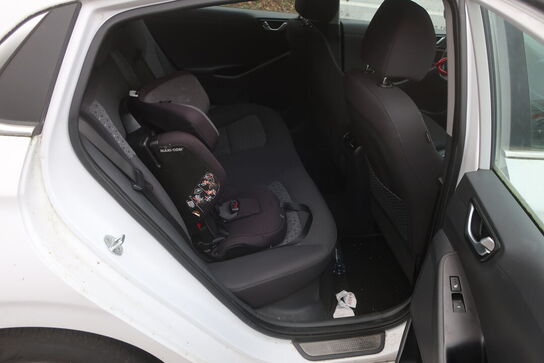 Personbil HYUNDAI IONIQ PHEV HATCHBACK DCT (MOMSFRI)