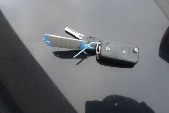 Varebil VOLKSWAGEN TRANSPOTER 2.0 TDI KORT BM 114 HK