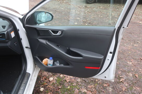 Personbil HYUNDAI IONIQ PHEV HATCHBACK DCT (MOMSFRI)