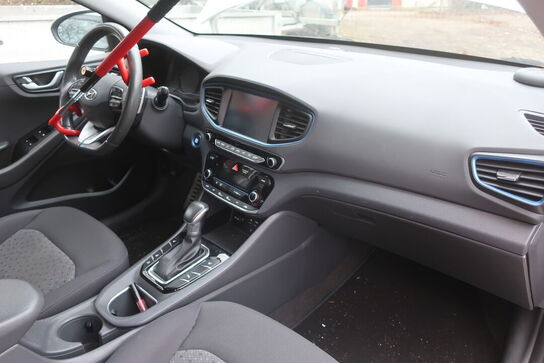 Personbil HYUNDAI IONIQ PHEV HATCHBACK DCT (MOMSFRI)