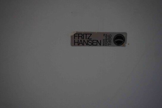 Elipse spisebord i højglans hvid 