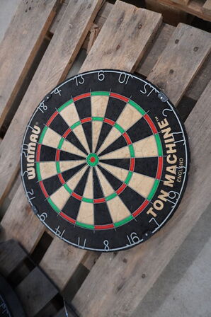 Dartskive WINMAU Ton Machine
