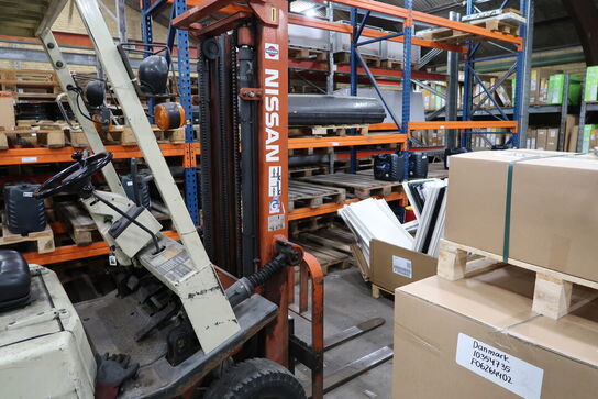 Gastruck NISSAN PHO1A15U