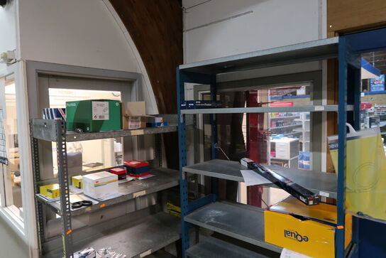 2 fag lagerreoler med div. Reservedele