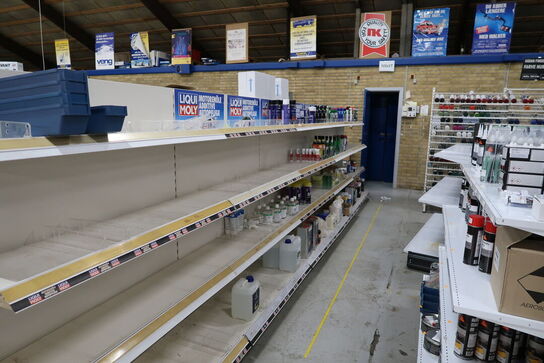 Butiksinventar uden indhold