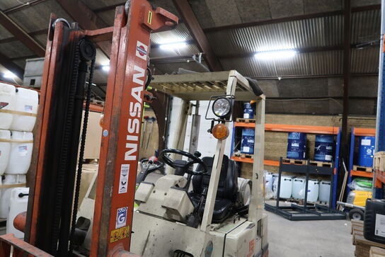 Gastruck NISSAN PHO1A15U