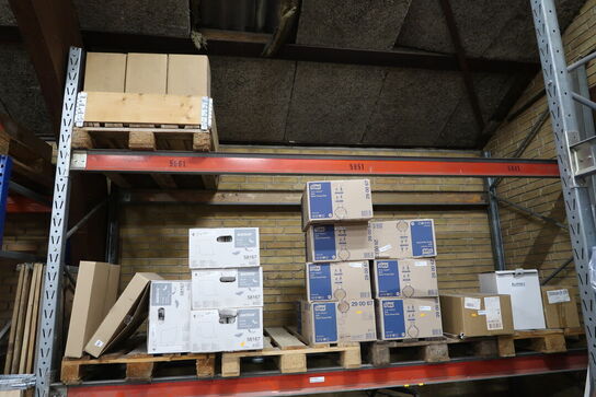 Pallereol uden indhold