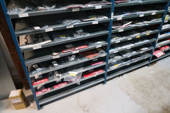 3 fag lagerreoler uden indhold