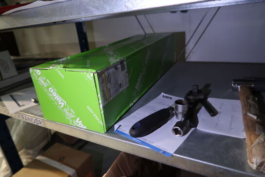 3 fag lagerreoler med div. Reservedele (endoskop medfølger ikke)