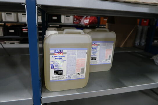 12 fag lagerreoler med indhold