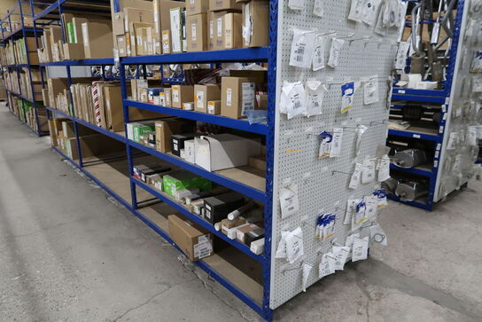 3 fag lagerreoler uden indhold