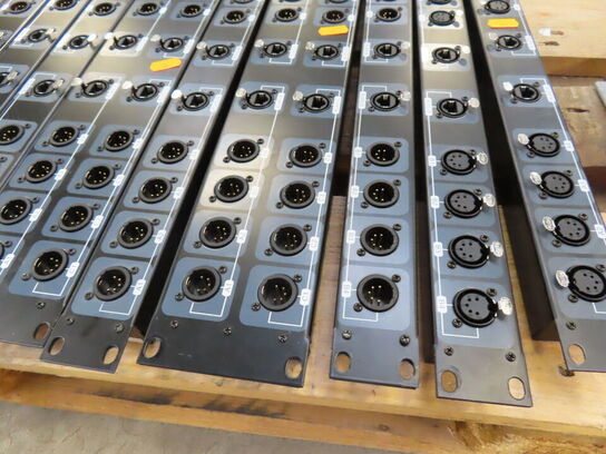 11 stk. RJ45 DMX splitbokse til Rack