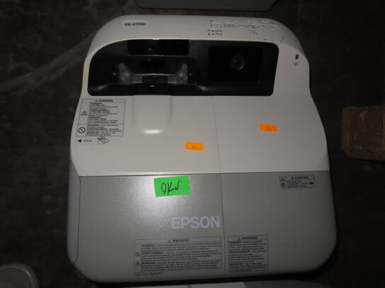 Projektor short throw - EPSON EB-475WI