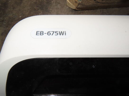 Projektor short throw - EPSON EB-675WI