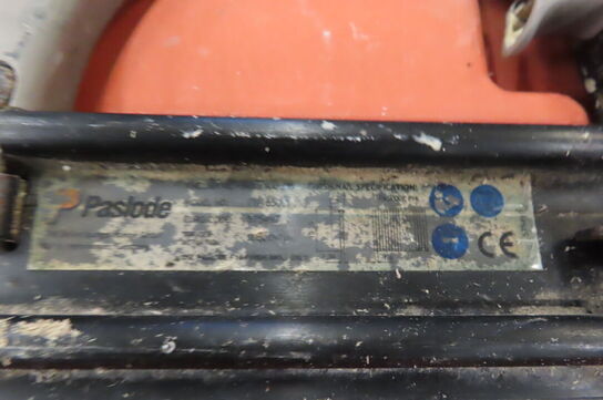 Kompressor JUN-AIR samt listepistol PASLODE