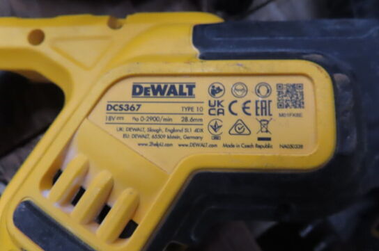 3 stk. Akku-værktæj samt værktøjskasse DEWALT