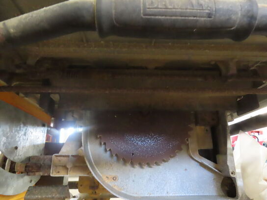 Bordrundsav - DEWALT DWE7491