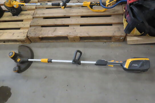 Akku-græstrimmer STIGA