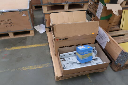 Palle med varelager/reseverdele