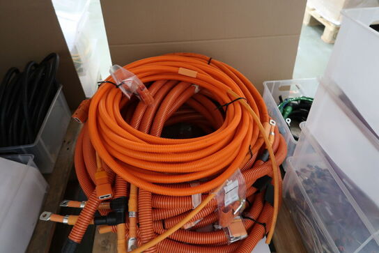 2 stk. paller med Div. Varelager/Reservedele