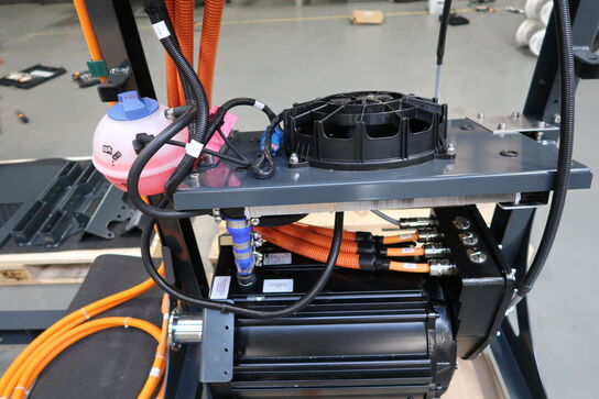 2 stk. paller med varelager, færdige produkter