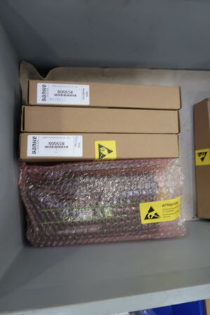 Palle med varelager/reseverdele