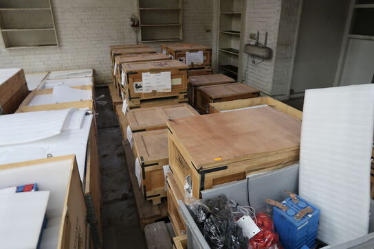 Div. Batterier, varelager, reservedele m.m.