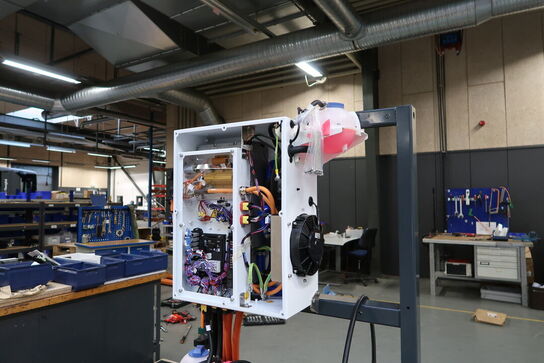 2 stk. paller med varelager, færdige produkter