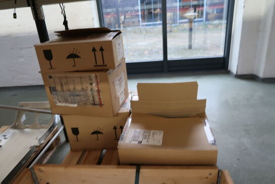 2 stk. paller med Div. Varelager/Reservedele