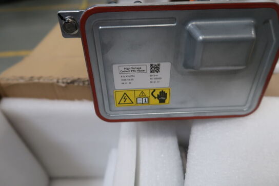 6 stk. paller med varelager/reservedele