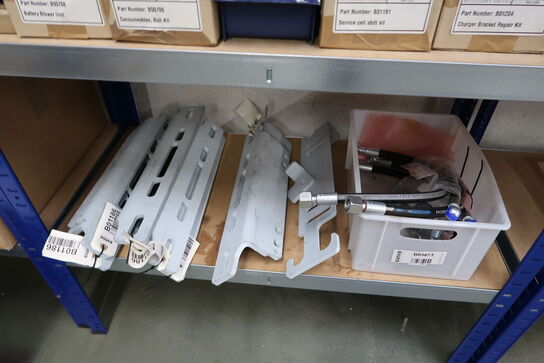 5 fag lagerreoler med varelager/reservedele