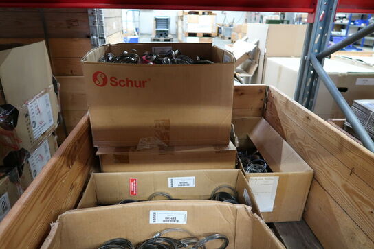 3 stk. paller med div. Varelager/reservedele