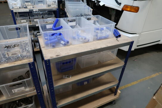 Div. Varelager/reservedele samt lagerreoler