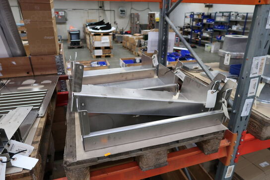 3 stk. paller med div. Varelager/reservedele