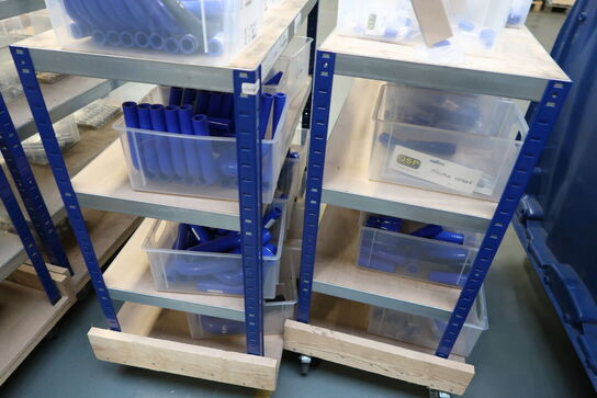 Div. Varelager/reservedele samt lagerreoler