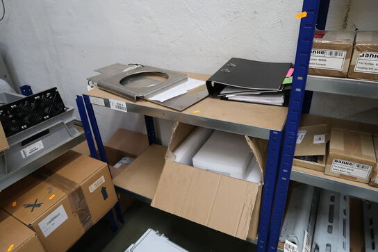 5 fag lagerreoler med varelager/reservedele