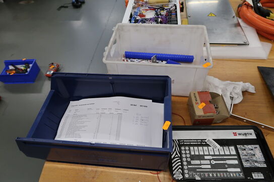 Div. Varelager samt værktøj