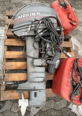 Påhængsmotor MARINER Thirty + 2 Stk Brændstofsdunke