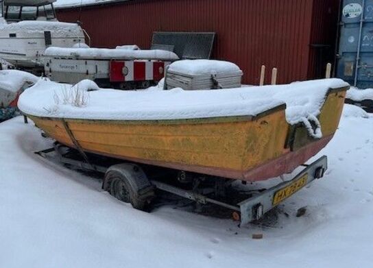 Glasfiberbåd m. Trailer
