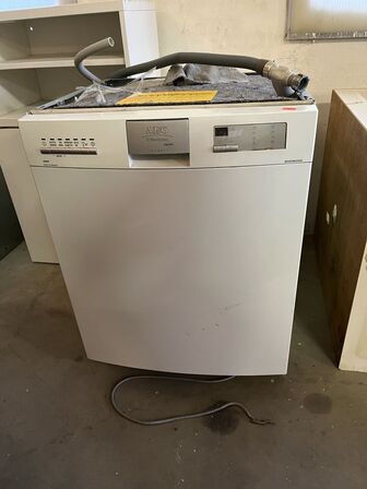 Opvaskemaskine AEG Favorit 60860