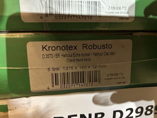 Kronotex laminat gulv Harbour Oak Dark 70m2