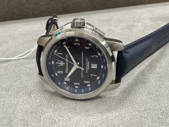 Armbåndsur  MASERATI SUCCESSO 44 MM BLUE D BLUE STRAP SS
