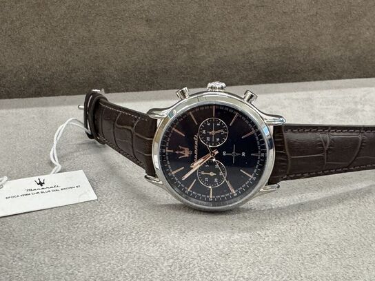 Armbåndsur  MASERATI EPOCA 42 MM CHR BLUE DIAL BROWN ST