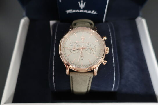 Herreur samt halskæde MASERATI Epoca 42 mm.