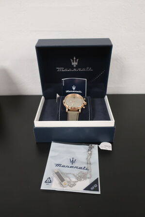 Herreur samt halskæde MASERATI Epoca 42 mm.